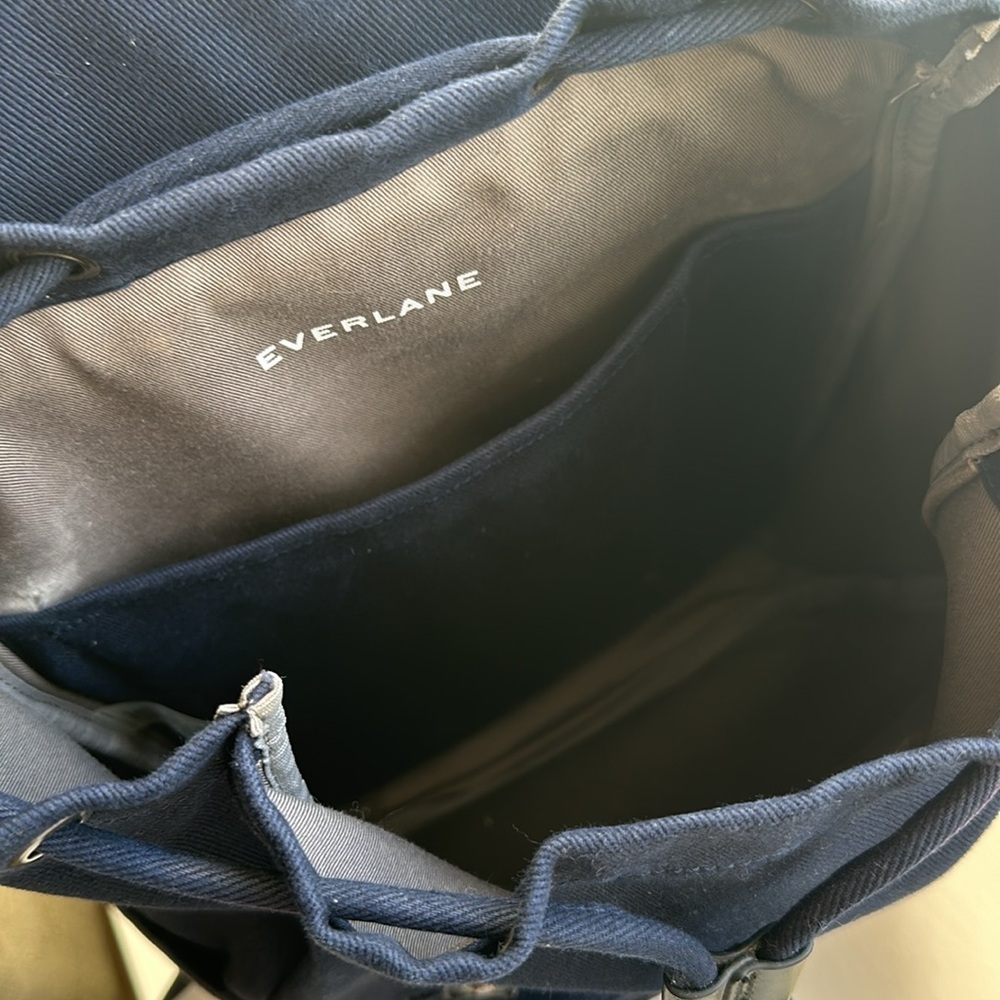 Everlane Modern Snap Backpack Navy - Picture 6 of 8